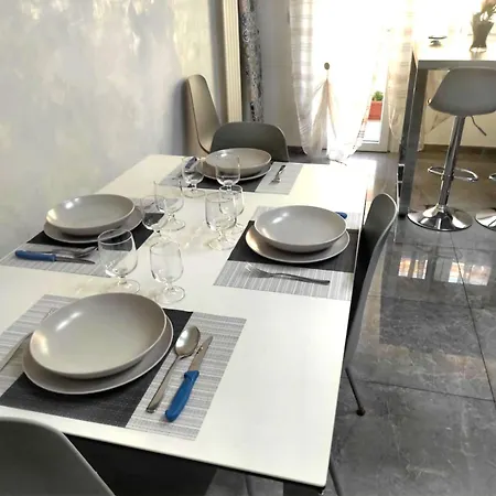 Dolce House - Parco Appia Antica , Netflix, Prime E Metro Sotto Casa Rom