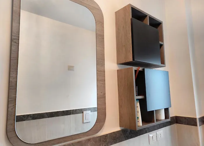 Dolce House - Parco Appia Antica , Netflix, Prime E Metro Sotto Casa 아파트